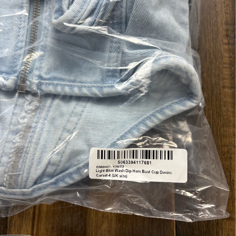 NWT PLT Light Blue Wash Dip Hem Bust Cup Underwire Denim Corset Top y2k - Picture 8 of 10
